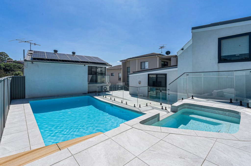 46 The Glen Road, Bardwell Valley